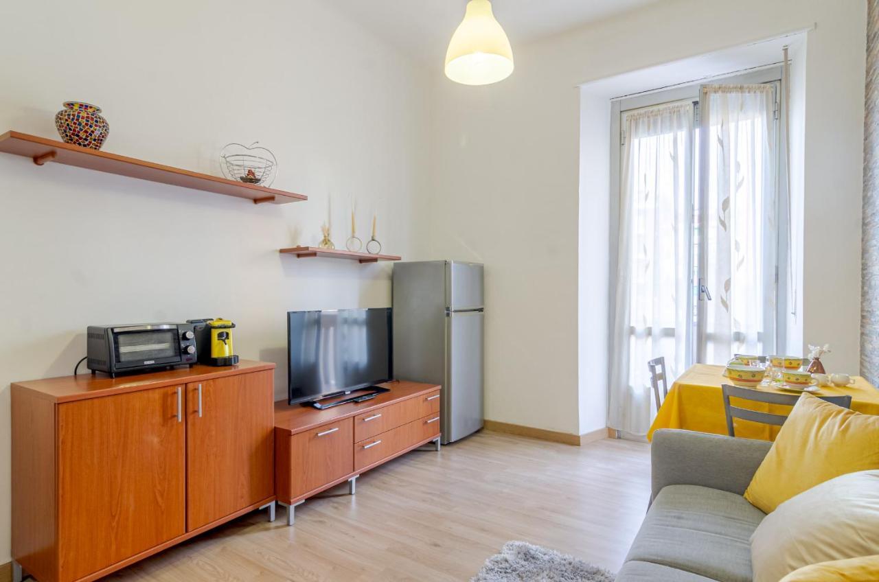 Cenisia District : Bright Sunflower Mini Flat Torino Esterno foto